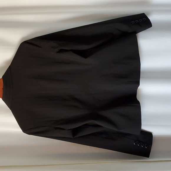 Fitted Black Blazer EUC - Picture 4 of 5